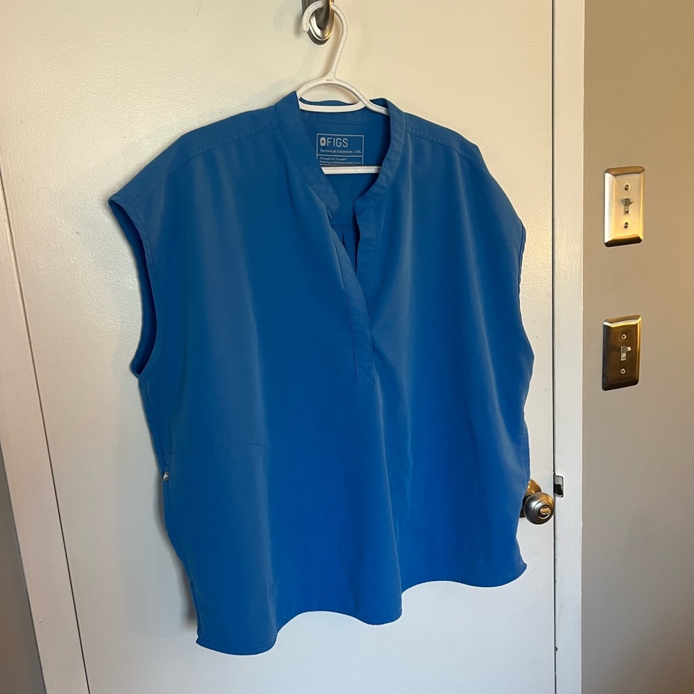 Figs Capri Blue Rafaela Scrub Top XXL